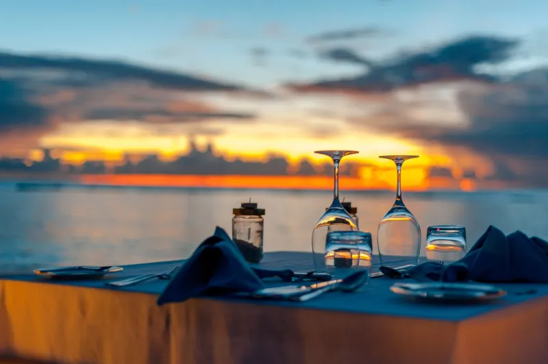 Curated Company, Considered Pleasures: The Anatomy of a Flawless Beach Club Weekend Gathering
