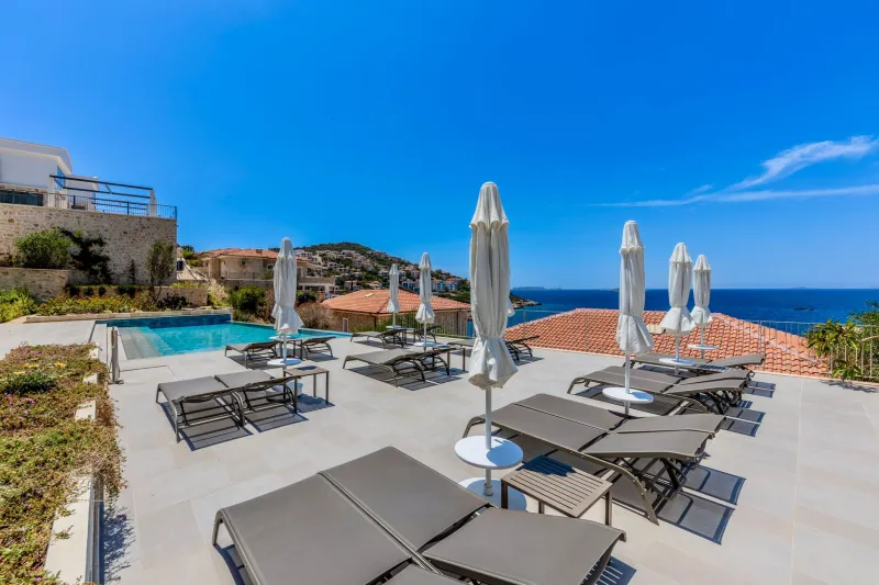 Where Stone Meets Sea: The Design Principles Behind Today's Most Coveted Beach Clubs