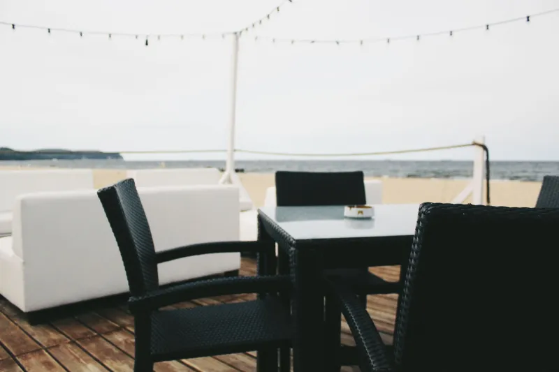 The Virtue of Nothing: Why the Most Discerning Beach Club Guests Are Abandoning the Itinerary Entirely